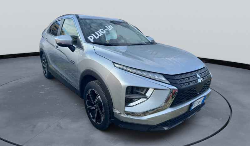 
								MITSUBISHI ECLIPSE CROSS 2.4 PHEV INTENSE full									