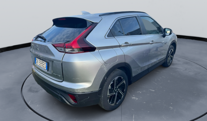 
								MITSUBISHI ECLIPSE CROSS 2.4 PHEV INTENSE full									