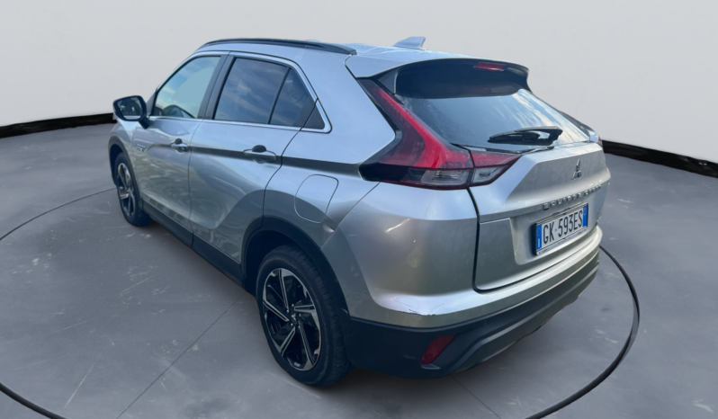 
								MITSUBISHI ECLIPSE CROSS 2.4 PHEV INTENSE full									