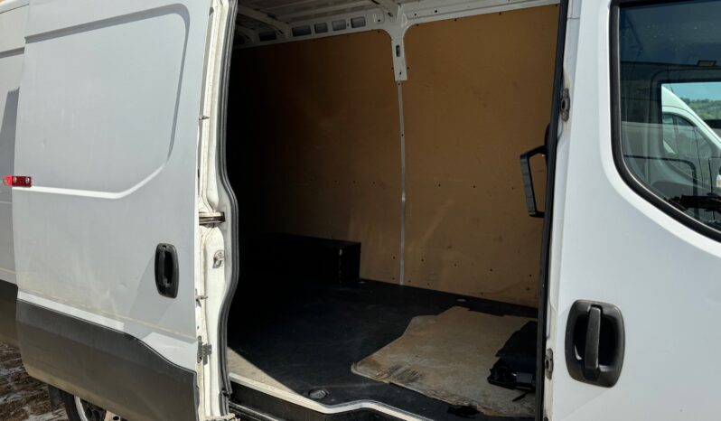 
								IVECO DAILY 35 S12 v LH2 3520 E6 full									