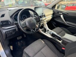 
										MITSUBISHI ECLIPSE CROSS 2.4 PHEV INTENSE full									