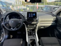 
										MITSUBISHI ECLIPSE CROSS 2.4 PHEV INTENSE full									