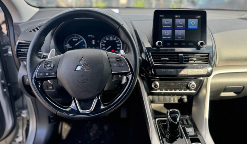 
								MITSUBISHI ECLIPSE CROSS 2.4 PHEV INTENSE full									