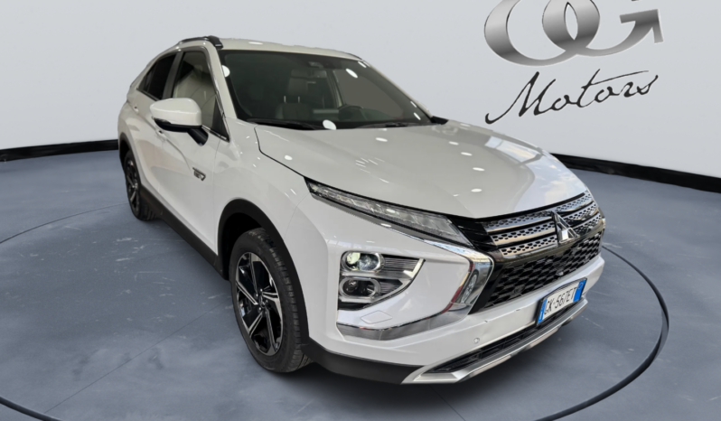 
								MITSUBISHI ECLIPSE CROSS 2.4 PHEV INTENSE full									