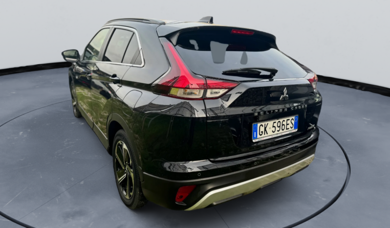 
								MITSUBISHI ECLIPSE CROSS 2.4 PHEV INTENSE full									