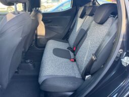 
										Lancia Ypsilon 1.0 70CV Hybrid Silver Plus full									