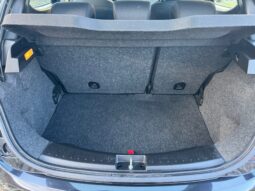 
										Lancia Ypsilon 1.0 70CV Hybrid Silver Plus full									