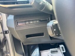 
										PEUGEOT 3008 HYBRID E-DCS 6 136cv – GT full									