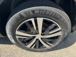 
										PEUGEOT 3008 HYBRID E-DCS 6 136cv – GT full									