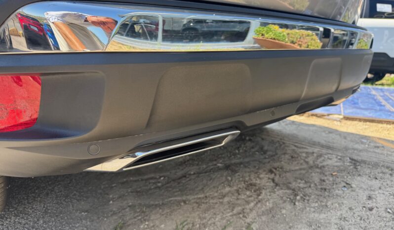 
								PEUGEOT 3008 HYBRID E-DCS 6 136cv – GT full									