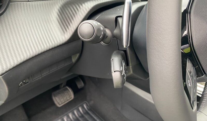 
								PEUGEOT 2008 1.2 Puretech 130cv EAT8 S&S ALLURE full									