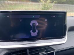 
										PEUGEOT 2008 1.2 Puretech 130cv EAT8 S&S ALLURE full									