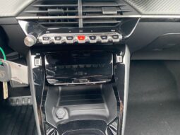 
										PEUGEOT 2008 1.2 Puretech 130cv EAT8 S&S ALLURE full									