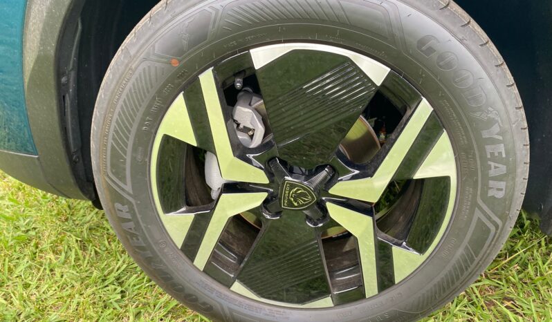 
								PEUGEOT 2008 1.2 Puretech 130cv EAT8 S&S ALLURE full									