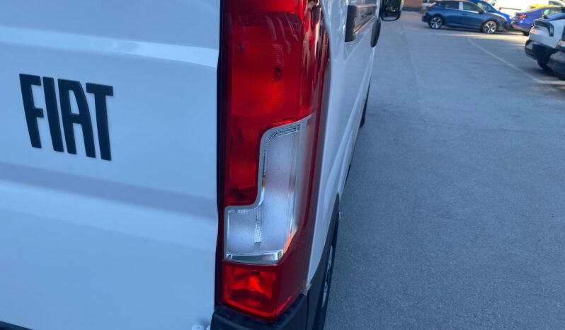 
								FIAT Ducato Serie 2 L2h2 33 2.2cc Diesel 140cv Furgone Lastrato full									