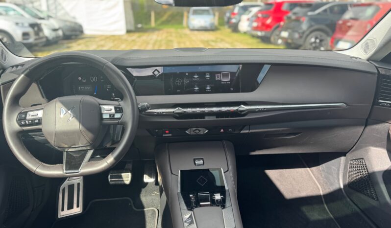 
								DS 4 1.5cc BlueHDi 130cv Automatico OPERA full									