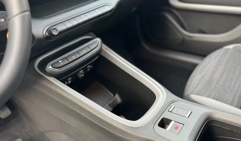 
								JEEP Avenger 1.2cc 100cv DCT MHEV Longitude full									