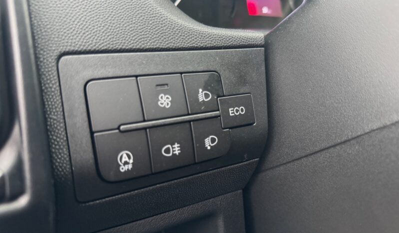 
								FIAT Ducato 9 Posti 35Q MH2 2.2 M-jet 3 140CV Trasp. Disabili full									