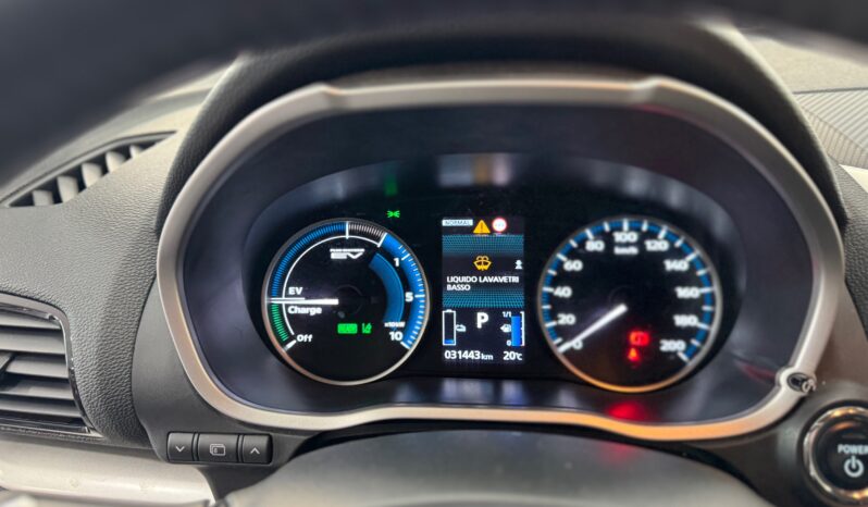 
								MITSUBISHI ECLIPSE CROSS 2.4 PHEV INSTYLE full									