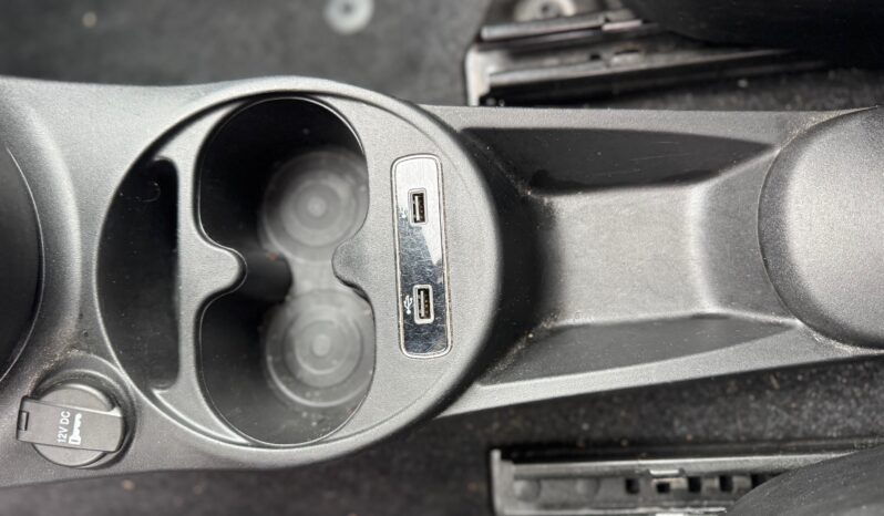 
								FIAT 500C MY23 1.0cc Hybrid 70cv Cabrio Dolcevita full									