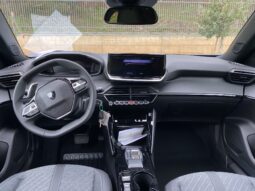 
										PEUGEOT 2008 1.2cc ICE 130cv EAT8 S&S ALLURE full									