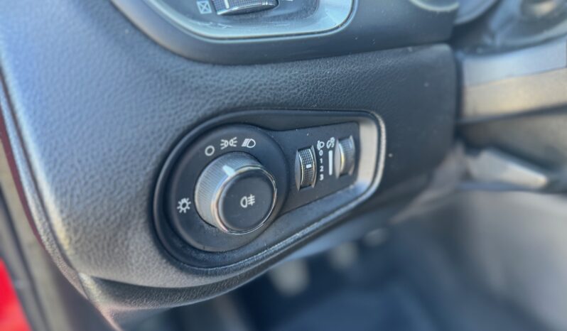 
								JEEP RENEGADE 1.0cc TURBO I3 120cv 4X2 LONGITUDE full									