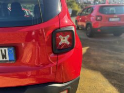 
										JEEP RENEGADE 1.0cc TURBO I3 120cv 4X2 LONGITUDE full									