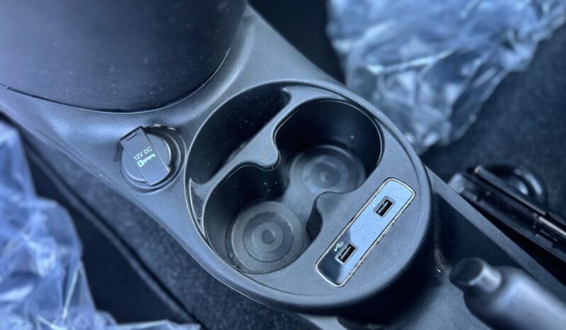 
								FIAT 500C MY23 1.0cc Hybrid 70cv Cabrio Dolcevita full									