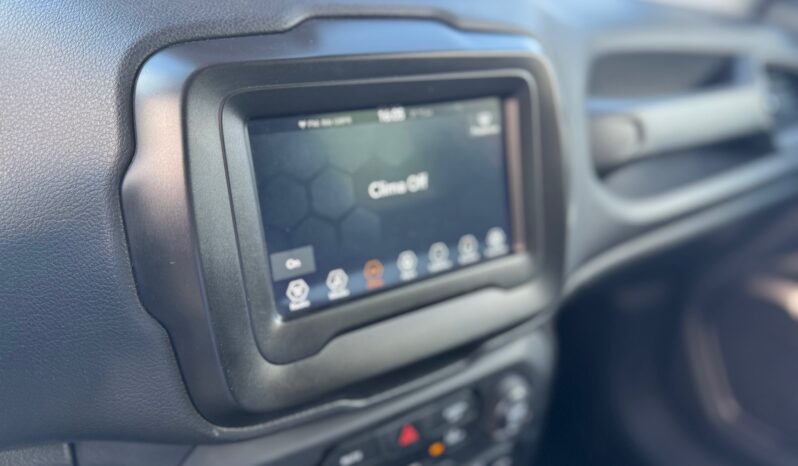 
								JEEP RENEGADE 1.0cc TURBO I3 120cv 4X2 LONGITUDE full									