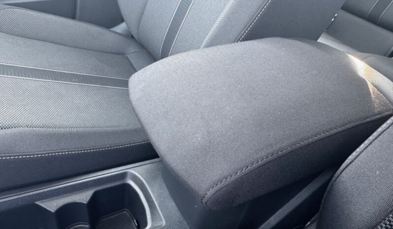 
								Volkswagen T-Roc 1.0cc TSI 110cv Life full									