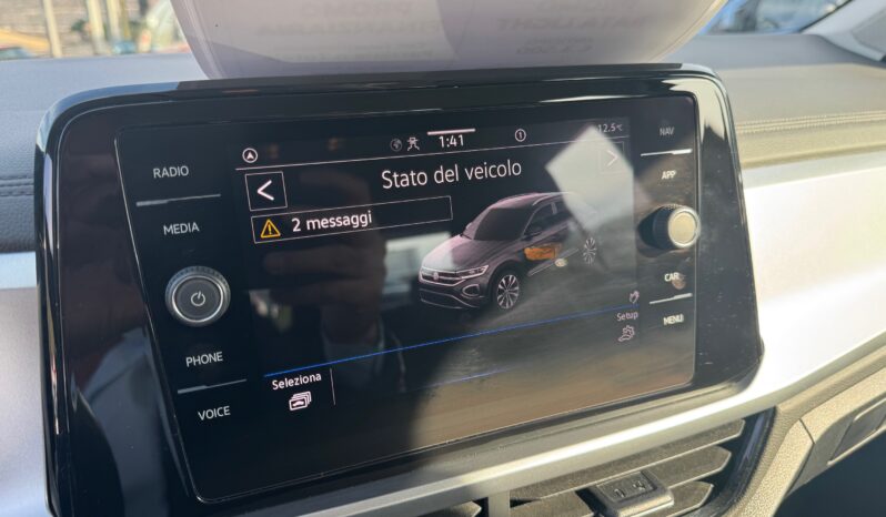 
								Volkswagen T-Roc 1.0cc TSI 110cv Life full									