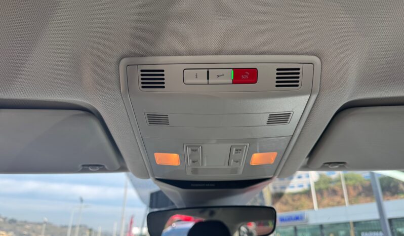 
								Volkswagen T-Roc 1.0cc TSI 110cv Life full									