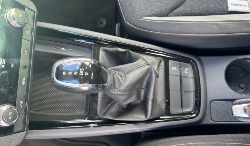 
								SKODA KAMIQ 1.5cc TSI 150cv DSG Style full									