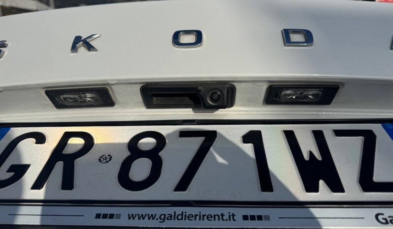 
								SKODA KAMIQ 1.5cc TSI 150cv DSG Style full									