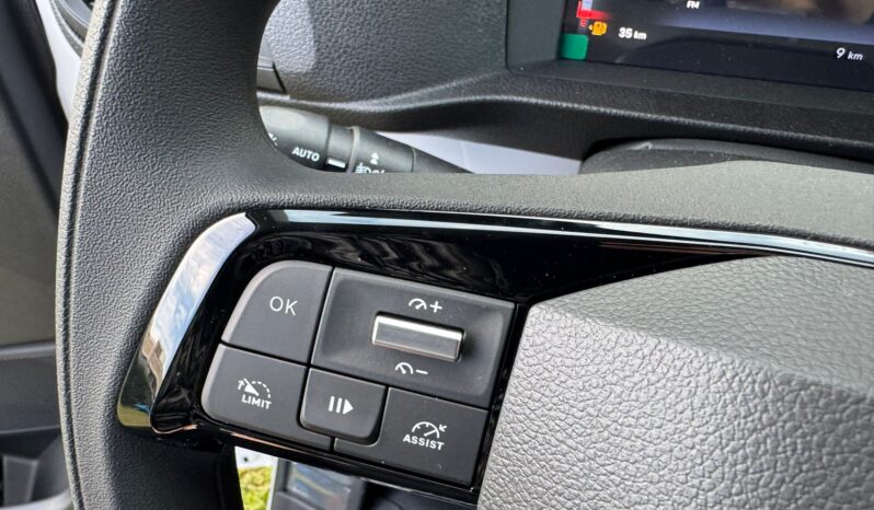 
								FIAT Scudo Serie 3 L2H1 1.5cc Diesel 120cv Van full									