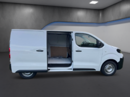 
										FIAT Scudo Serie 3 L2H1 1.5cc Diesel 120cv Van full									