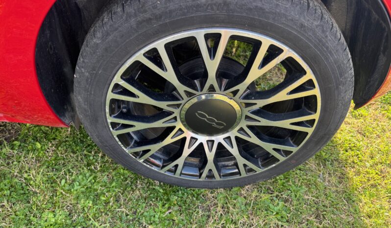 
								FIAT 500C MY23 1.0cc Hybrid 70cv Cabrio Dolcevita full									