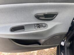 
										LANCIA YPSILON 1.0cc 70cv MHEV GOLD full									