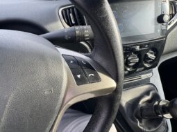 
										LANCIA YPSILON 1.0cc 70cv MHEV GOLD full									