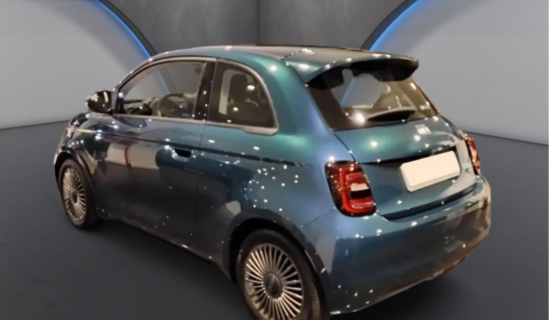 
								FIAT La Nuova 500e 320 42 kWh Icon full									