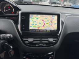 
										PEUGEOT 2008 1.5cc BlueHDi 102cv Allure Pack full									