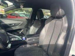 
										PEUGEOT 3008 1.5cc BlueHDi 130cv EAT8 GT Line full									