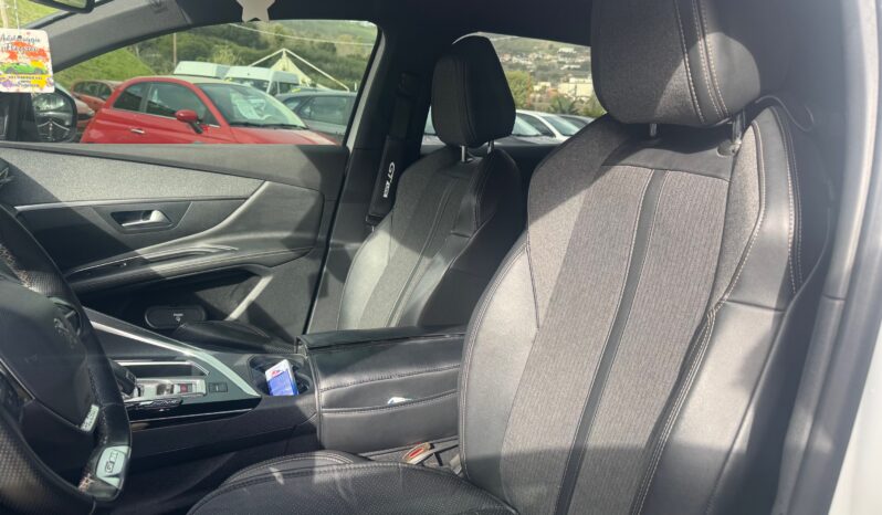 
								PEUGEOT 3008 1.5cc BlueHDi 130cv EAT8 GT Line full									