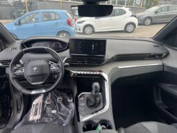
										PEUGEOT 3008 1.2cc PureTech 130cv S&S GT full									