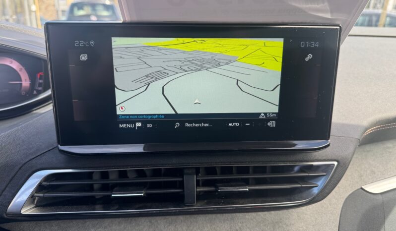 
								PEUGEOT 3008 1.2cc PureTech 130cv S&S GT full									