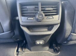 
										PEUGEOT 3008 1.2cc PureTech 130cv S&S GT full									