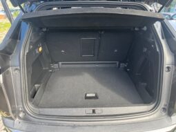 
										PEUGEOT 3008 1.2cc PureTech 130cv S&S GT full									