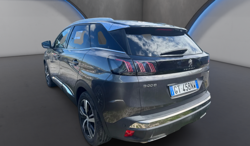 
								PEUGEOT 3008 1.2cc PureTech 130cv S&S GT full									