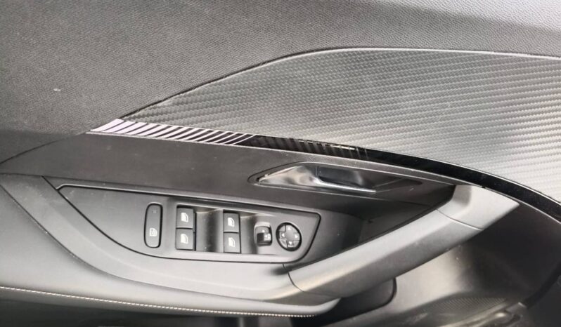 
								PEUGEOT 2008 1.2 Puretech 130cv S&S ALLURE full									