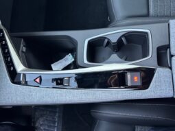 
										PEUGEOT NEW 3008 1.2cc HYBRID 145cv E-DCS6 ALLURE full									